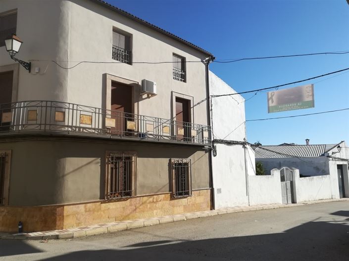 Image No.3-5 Bed Village House for sale