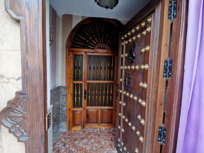 Image No.4-5 Bed Village House for sale