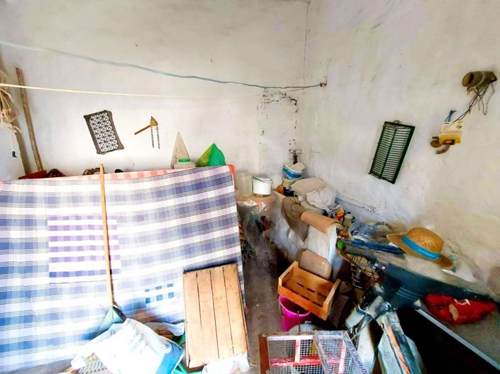 Image No.30-4 Bed Townhouse for sale