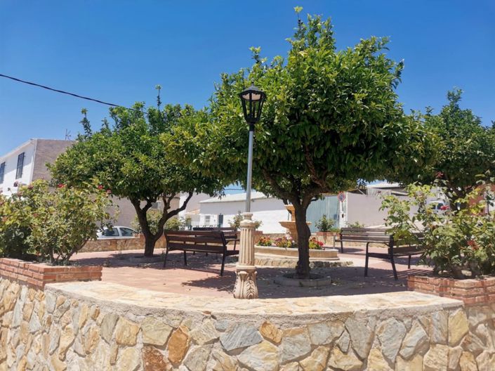 Image No.38-4 Bed Townhouse for sale