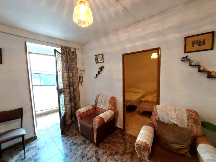 Image No.4-4 Bed Townhouse for sale