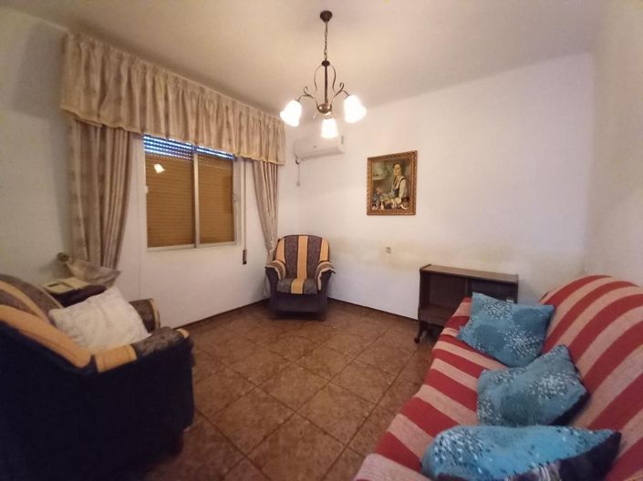 Image No.23-4 Bed Bungalow for sale