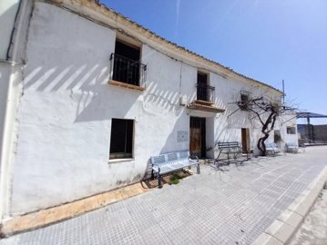 1 - Las Higueras, Village House