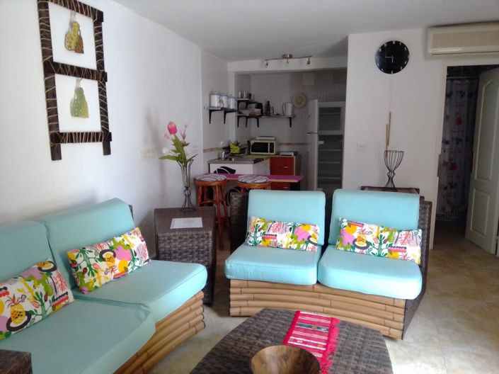 Image No.11-3 Bed Townhouse for sale