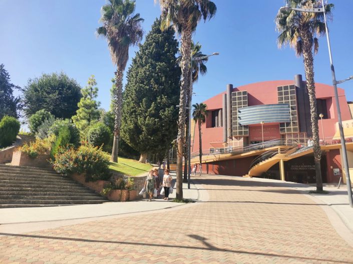 Image No.19-7 Bed Apartment for sale