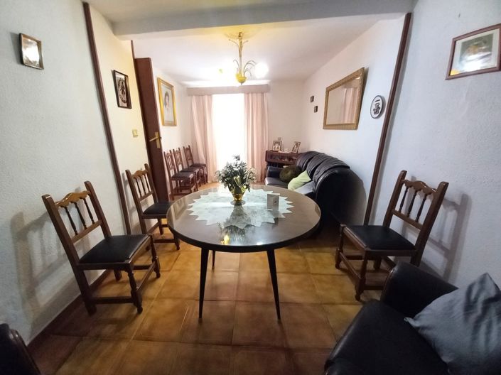 Image No.5-4 Bed Townhouse for sale