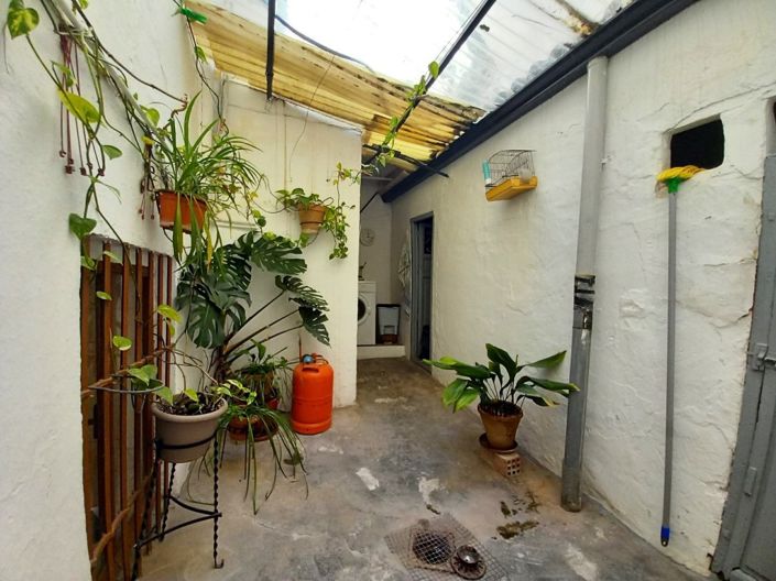 Image No.8-4 Bed Townhouse for sale