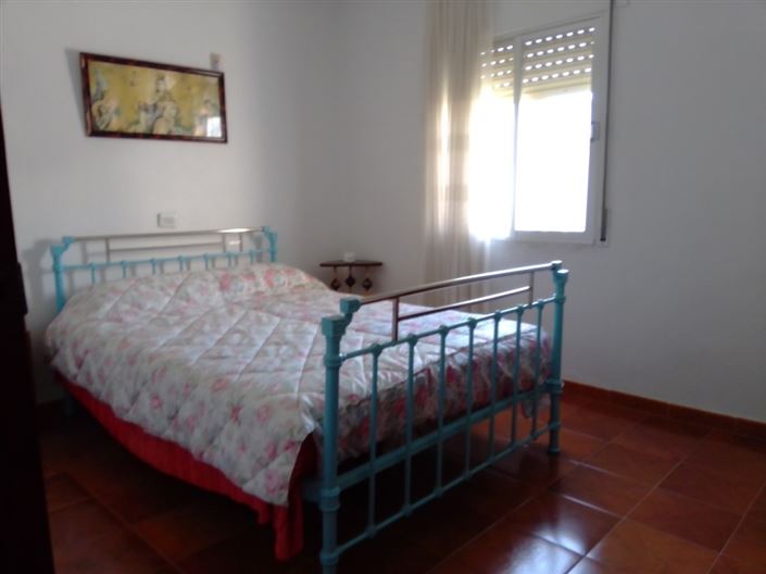 Image No.10-6 Bed Village House for sale