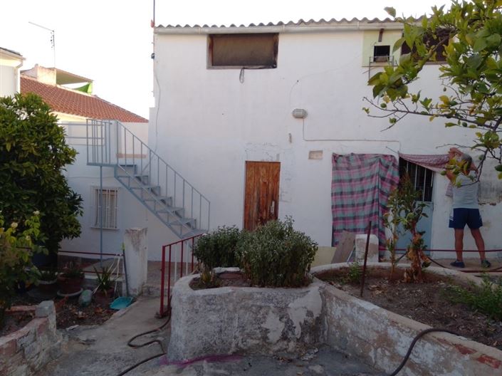 Image No.21-6 Bed Village House for sale