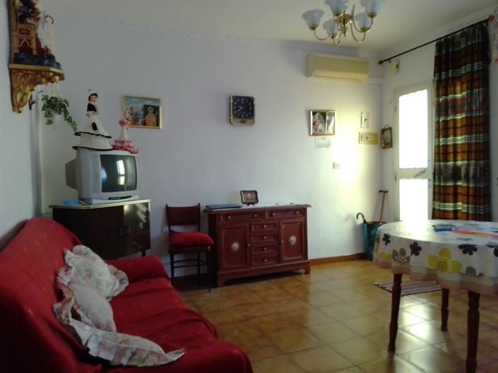 Image No.4-6 Bed Village House for sale