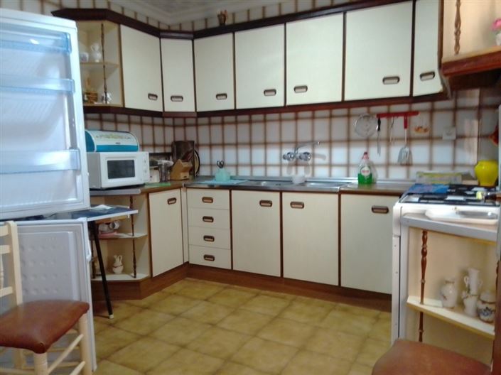 Image No.6-6 Bed Village House for sale