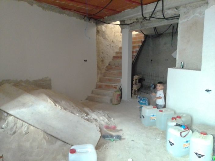 Image No.8-2 Bed Townhouse for sale