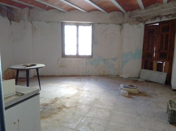 Image No.19-4 Bed Townhouse for sale