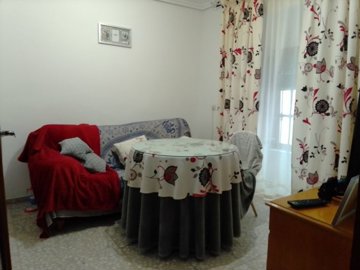 full112327757324025