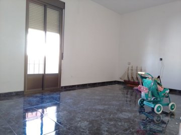 full112484657352899