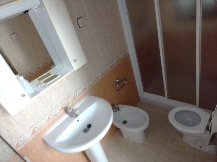 Image No.8-3 Bed Townhouse for sale