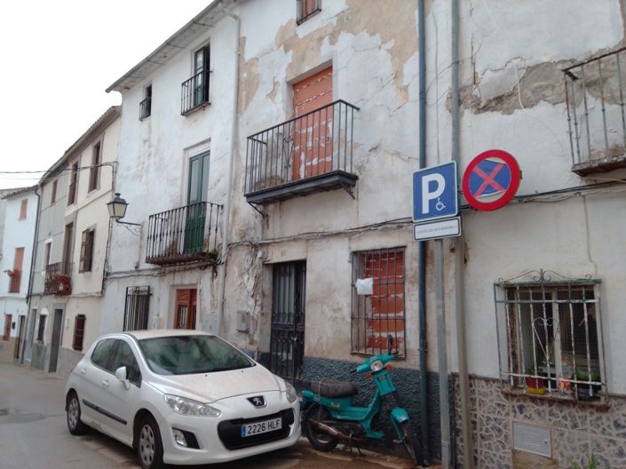 Image No.1-Maison de ville de 4 chambres à vendre à Martos