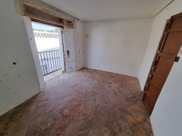 Image No.11-Maison de ville de 4 chambres à vendre à Martos