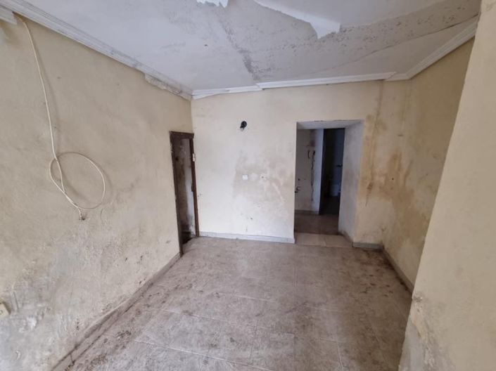 Image No.4-Maison de ville de 4 chambres à vendre à Martos