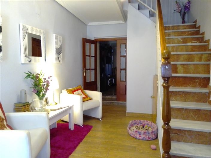 Image No.3-3 Bed Townhouse for sale