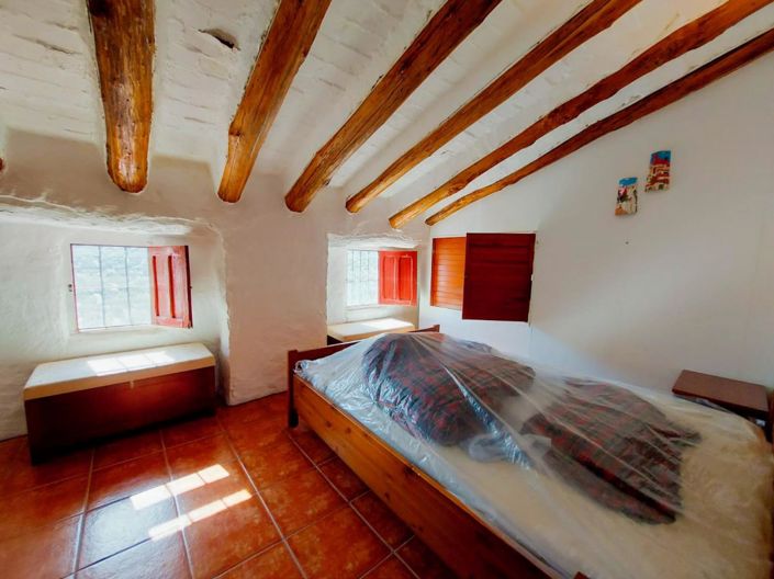Image No.20-4 Bed Cortijo for sale