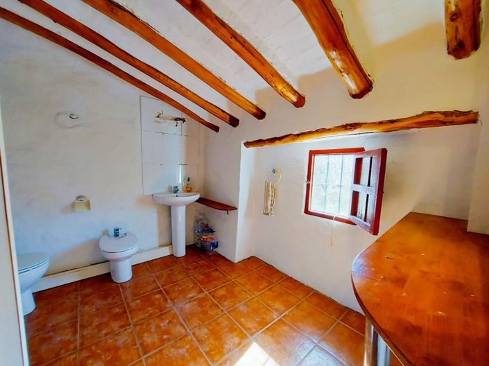 Image No.23-4 Bed Cortijo for sale