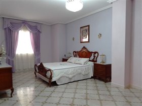 Image No.16-Maison de ville de 4 chambres à vendre à Martos