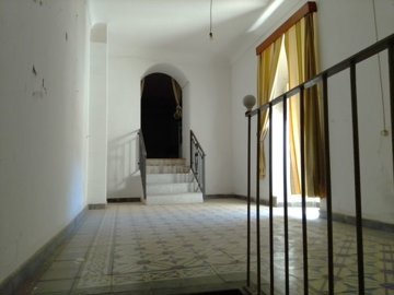 full120857158815006