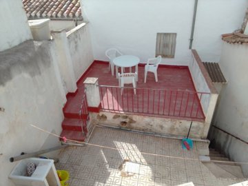 full120857058814983