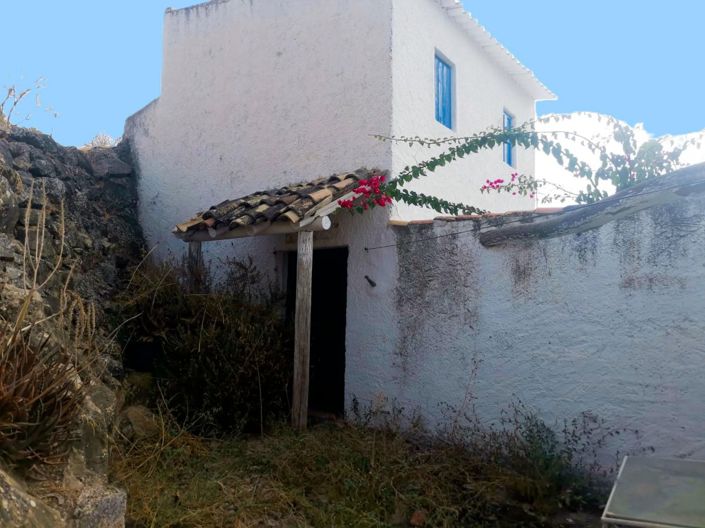 Image No.31-3 Bed Country House for sale