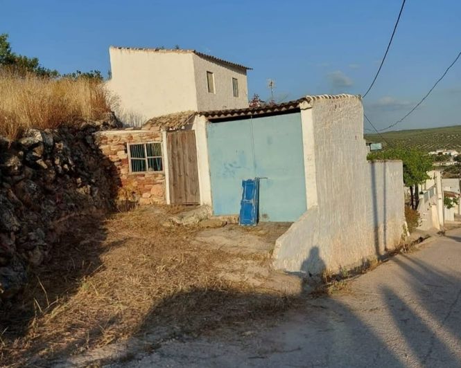 Image No.8-3 Bed Country House for sale