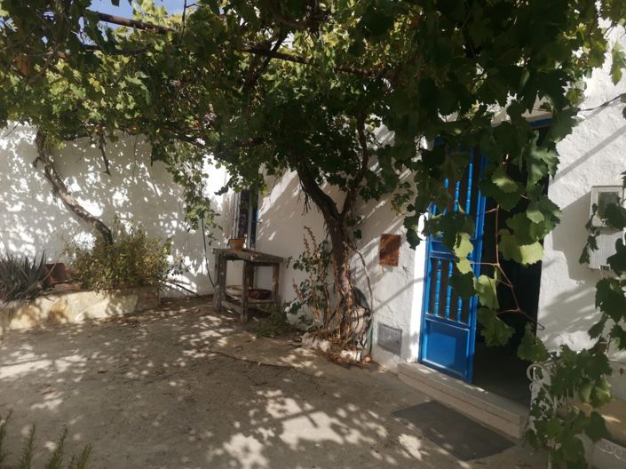 Image No.6-3 Bed Country House for sale