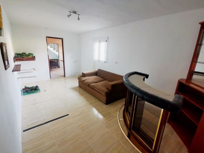 Image No.19-Maison de campagne de 4 chambres à vendre à Sabariego