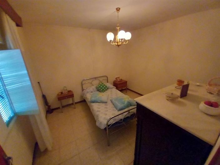 Image No.25-4 Bed Townhouse for sale