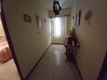 full129331960564823