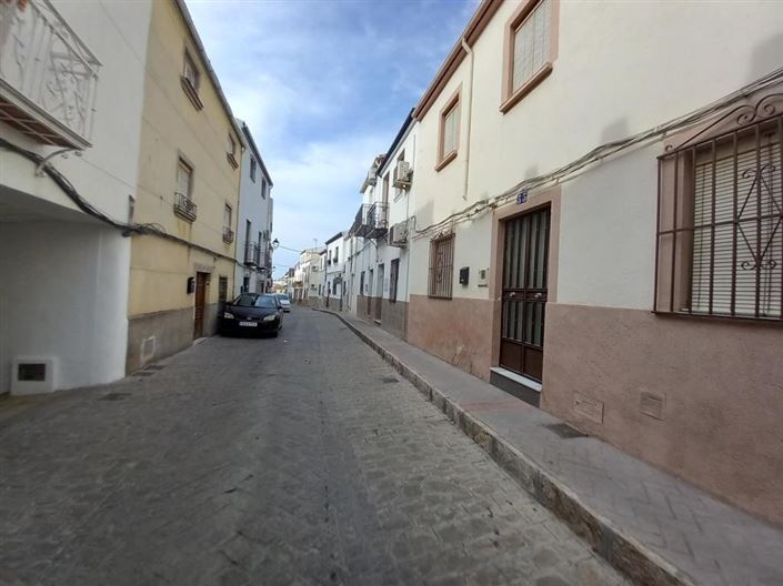 Image No.5-4 Bed Townhouse for sale