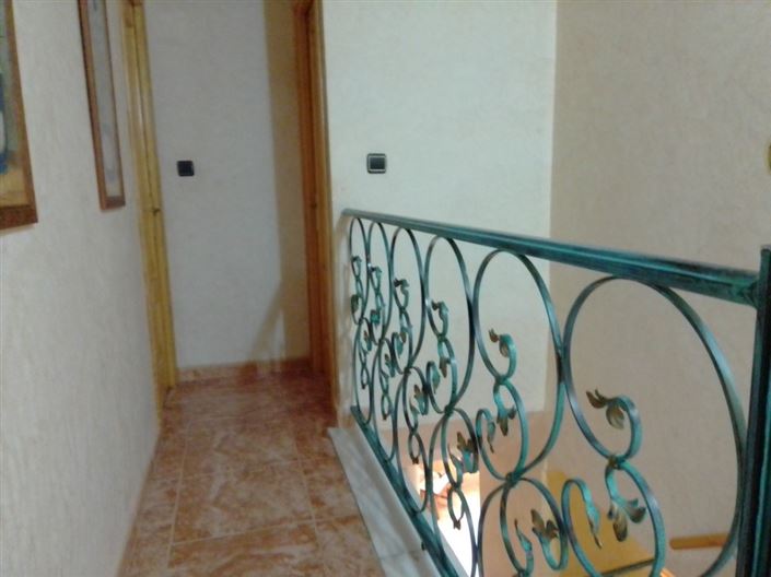 Image No.24-4 Bed Townhouse for sale