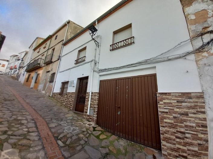 Image No.6-Maison de ville de 4 chambres à vendre à Martos