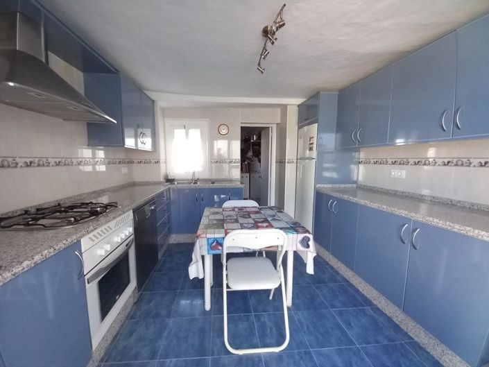 Image No.15-4 Bed Village House for sale