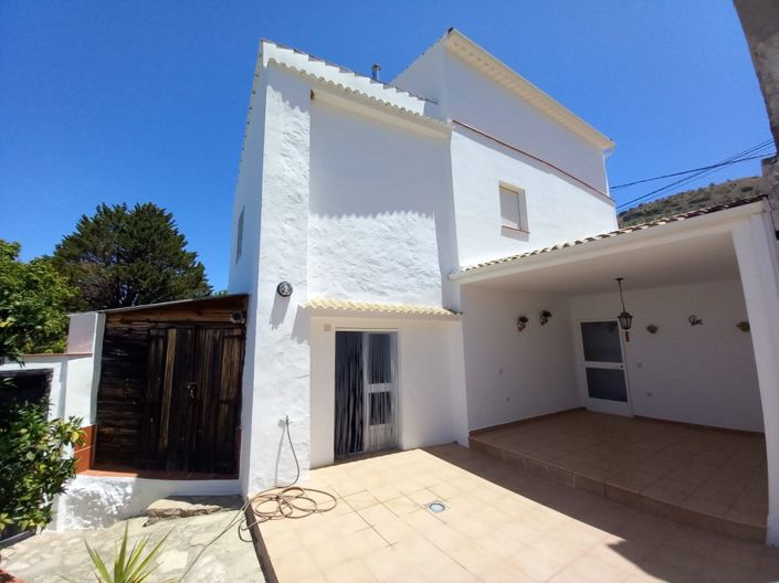 Image No.23-4 Bed Village House for sale