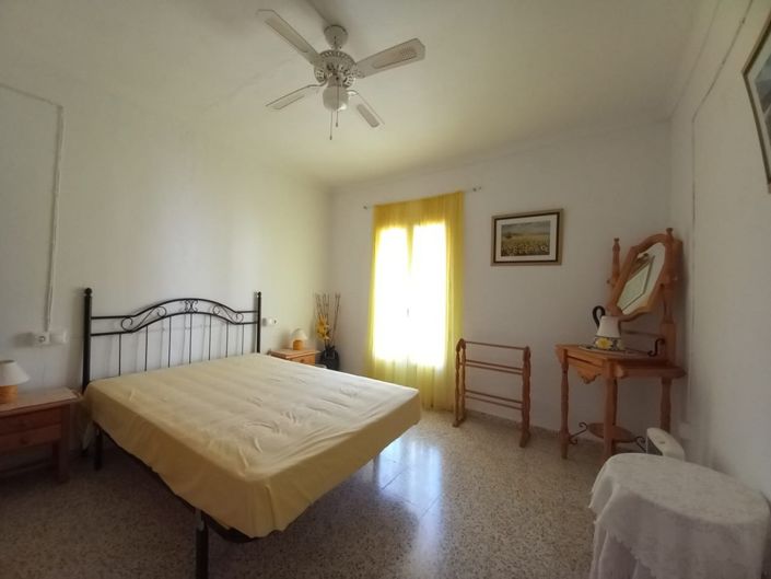 Image No.38-4 Bed Village House for sale