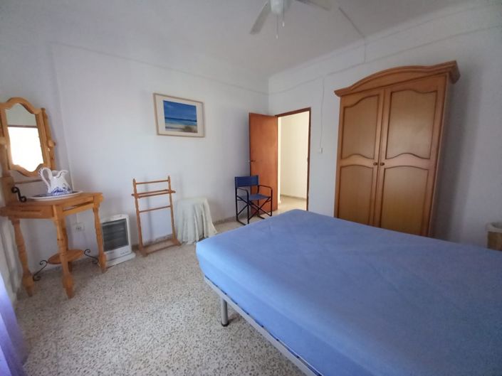 Image No.39-4 Bed Village House for sale