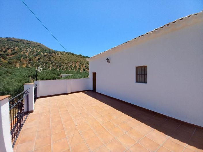 Image No.48-4 Bed Village House for sale