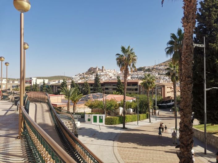 Image No.33-5 Bed Townhouse for sale