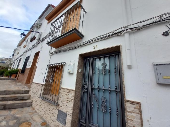 Image No.3-Maison de ville de 3 chambres à vendre à Martos