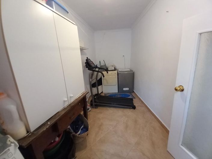 Image No.10-3 Bed Townhouse for sale