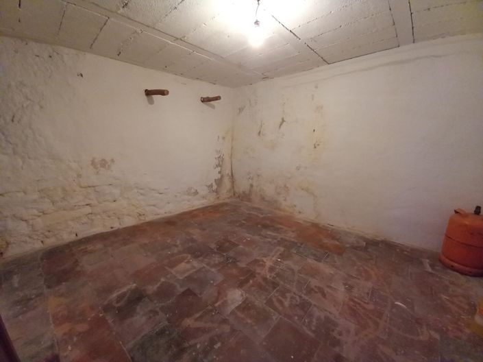 Image No.25-4 Bed Townhouse for sale