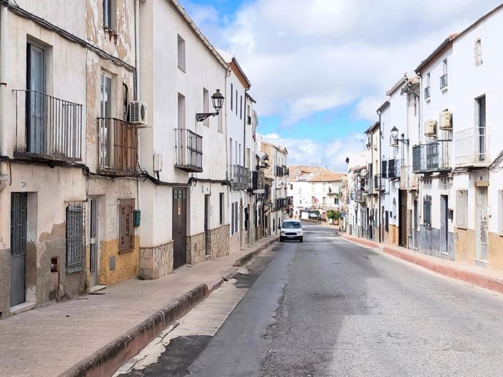 Image No.4-4 Bed Townhouse for sale