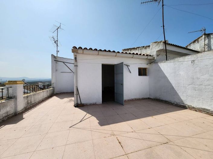 Image No.19-3 Bed Apartment for sale