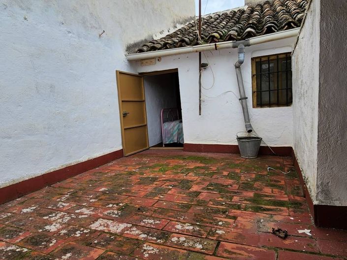 Image No.8-4 Bed Townhouse for sale